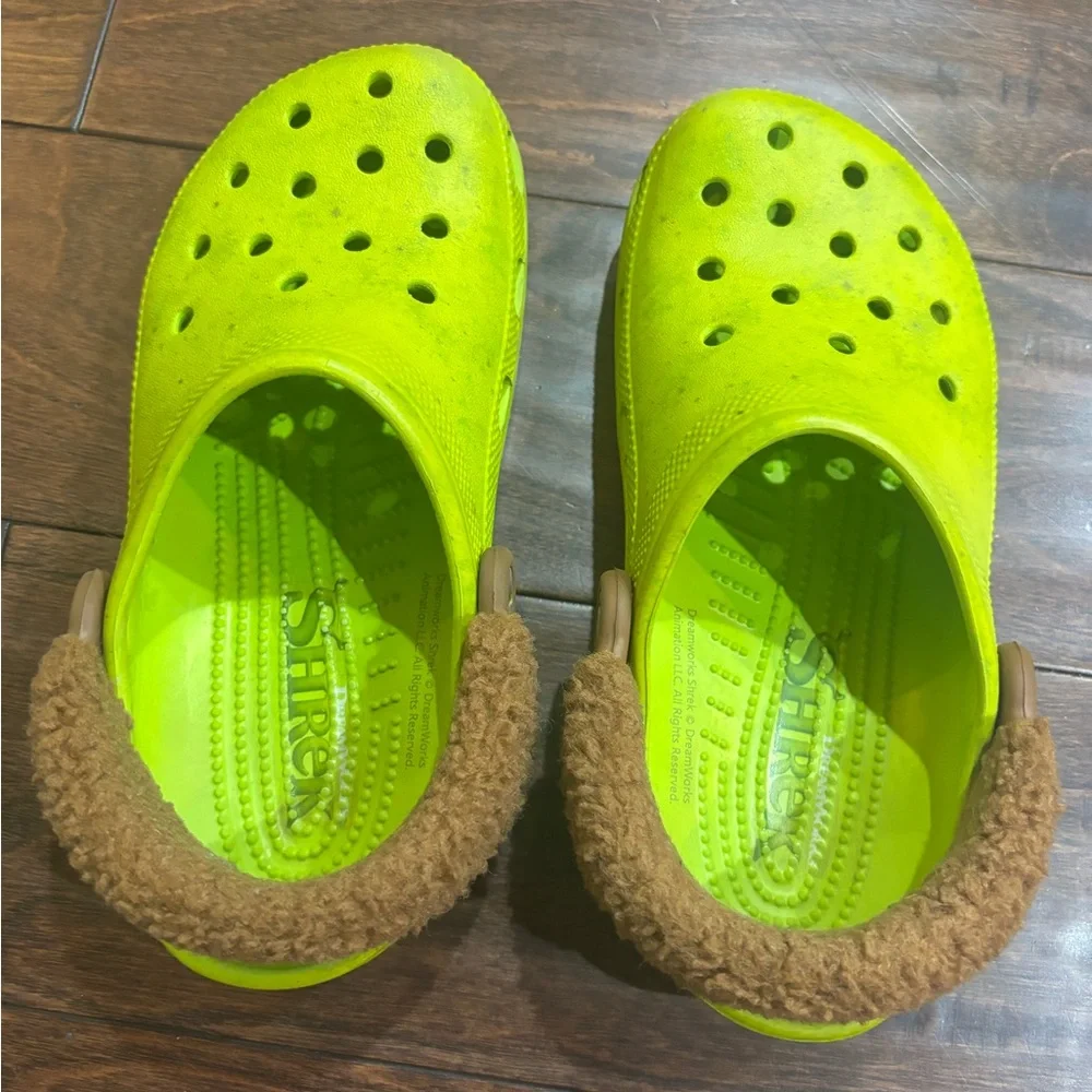 CROCS Kids Neon Green SHREK Clog with Brown Fleece Lining